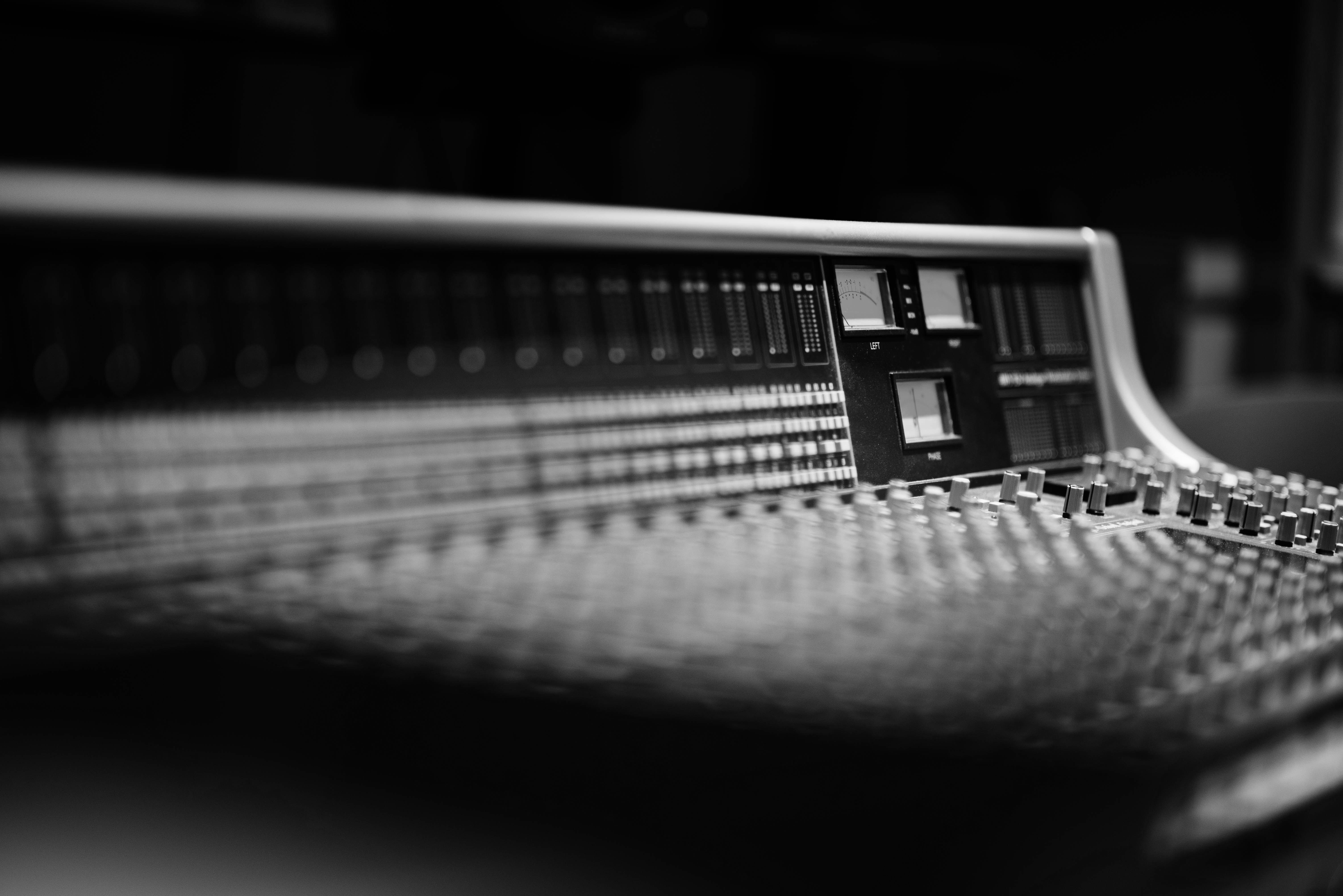 Into the wave studio de mixage et sound design